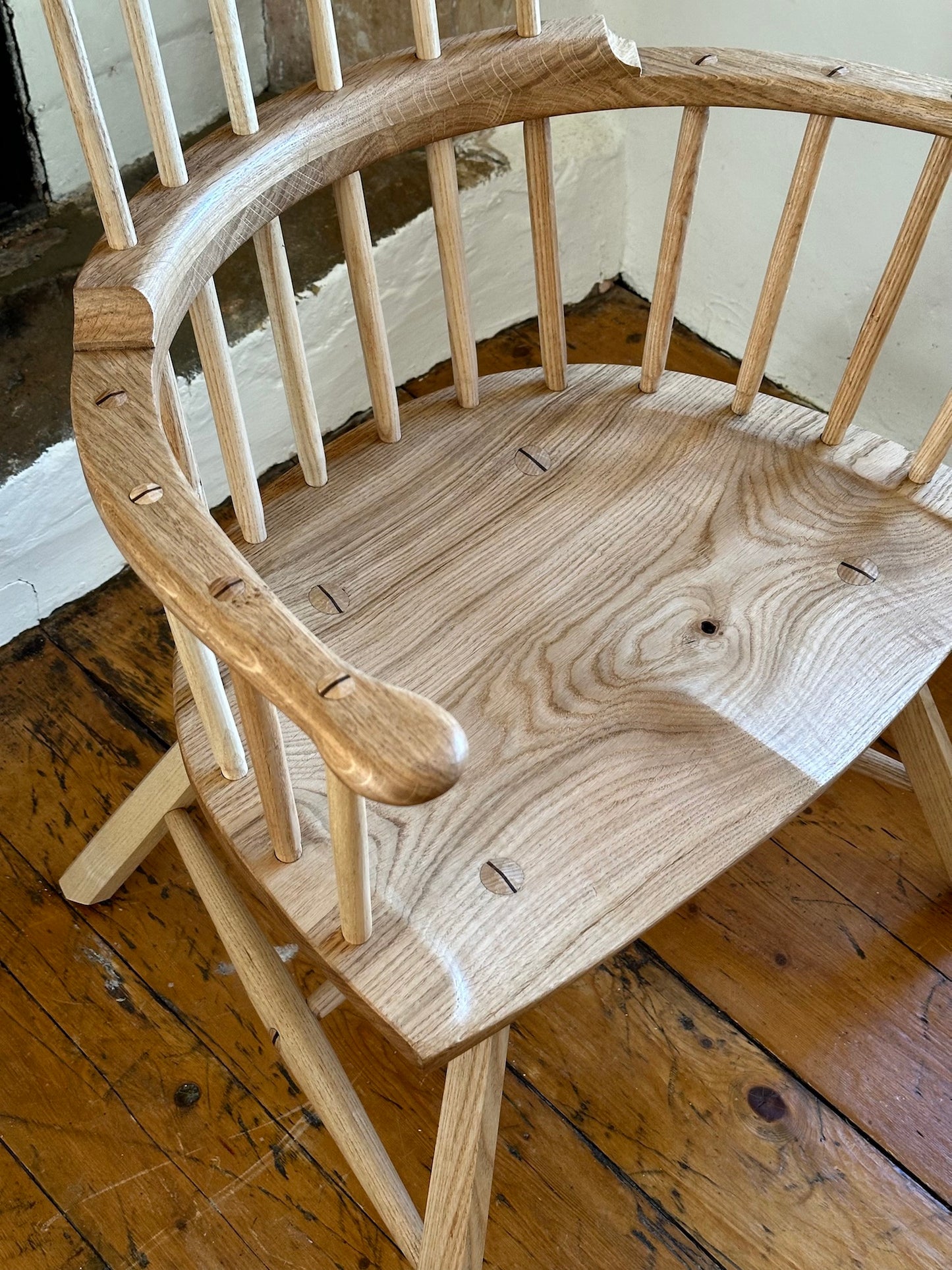 Stick Chair 6 stick comb-back