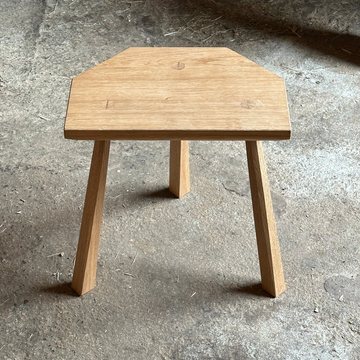 Oak Cutler's Stool
