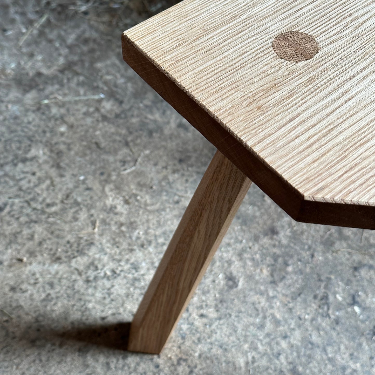 Oak Cutler's Stool